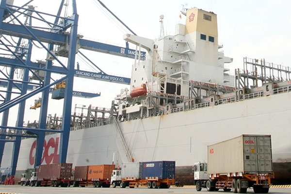 Được lợi gì từ sàn giao dịch vận tải biển?